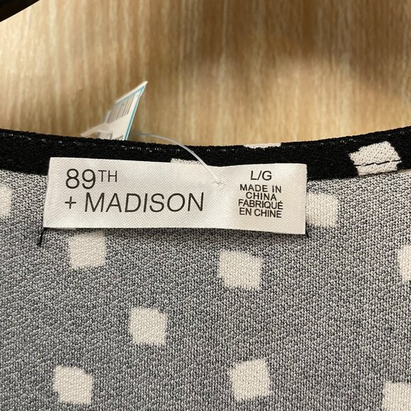 NWT 89th & Madison Black Print Top Size L - Picture 3 of 6